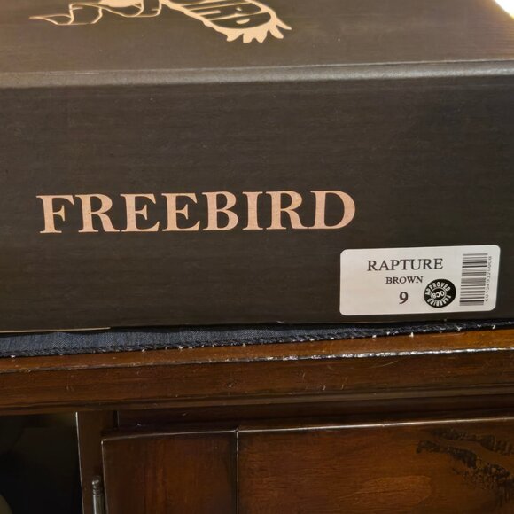 BNIB Freebird Rapture Brown Size 9 BRAND NEW - Picture 6 of 6